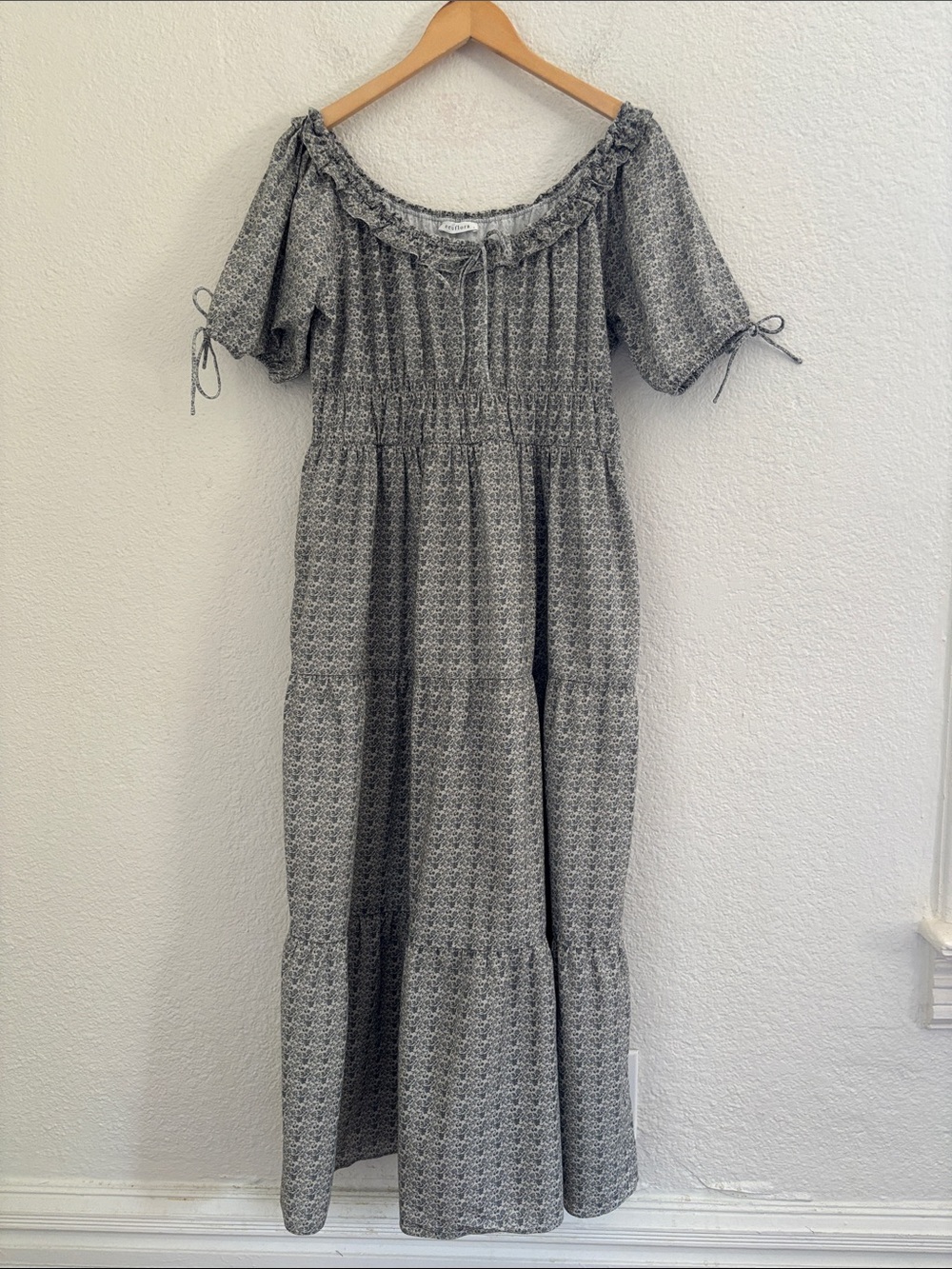 Neuflora 100% Cotton Tiered Ruffle Neck Floral Midi Dress Large Prairie Boho - Picture 8 of 8